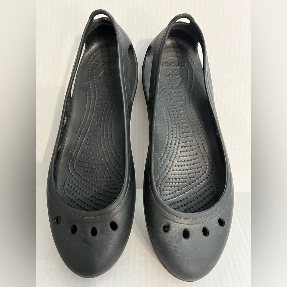 CROCS Women's Classic Black Loafers